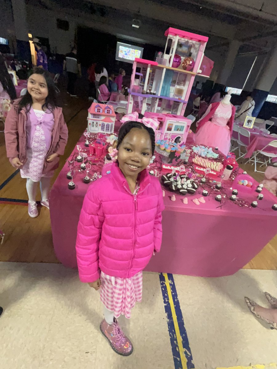 Happy 8th Bornday to the sweetest human being on planet earth! The most beautiful, the most intelligent, the one who lights up every room with her smile & personality. My youngest baby, 🗣️CADYBUUUUG! Daddy love you! 😍🥰 🎂