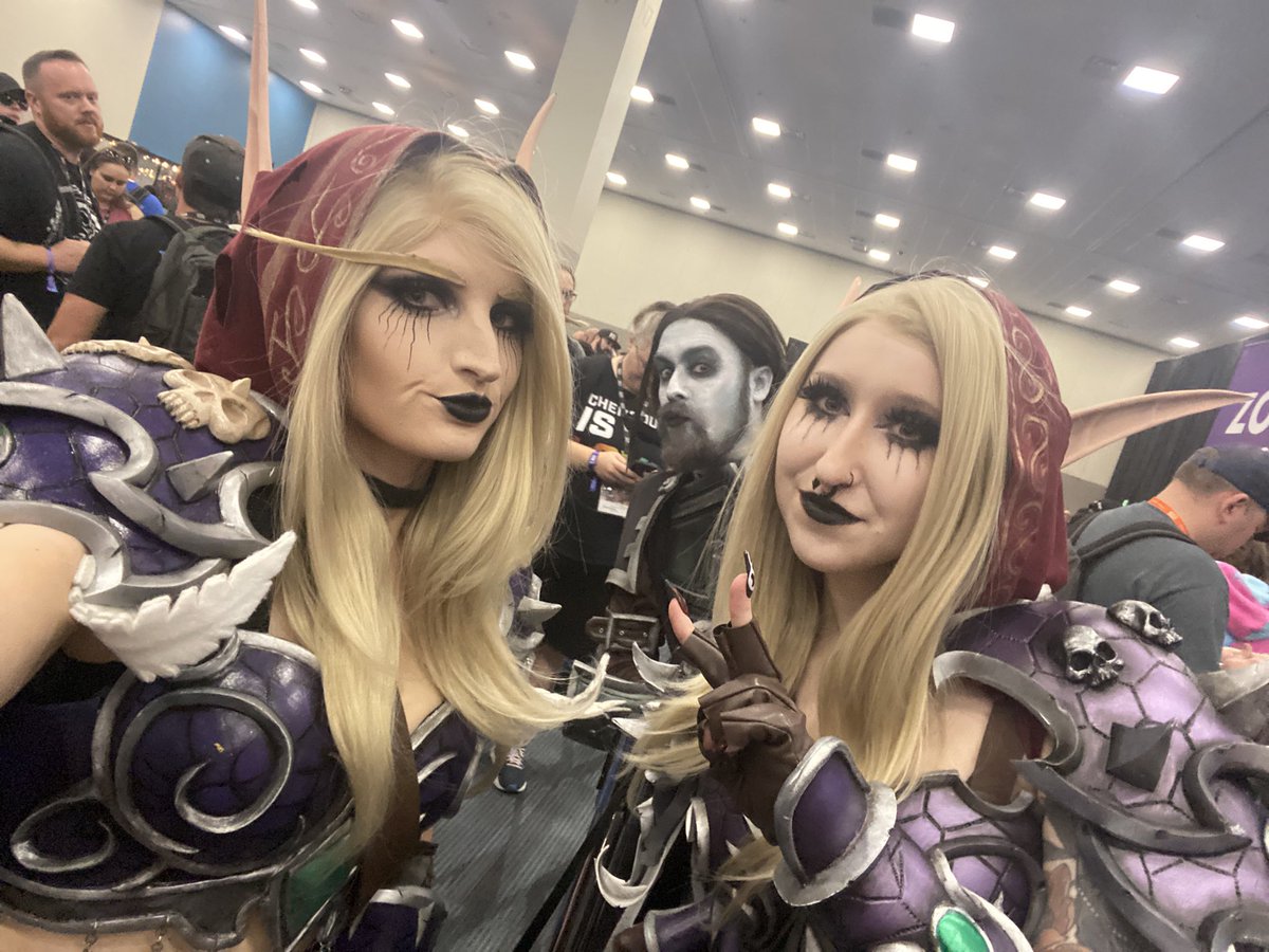 Darkladycosplay tweet picture