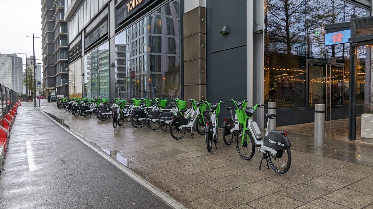 I've been in London today visiting friends & the infestation of Lime and Forest bikes is getting a little out of hand. While the pics don't show the large masses seen outside some London termini and key areas, it does show a growing issue that TfL needs to act on quickly.
