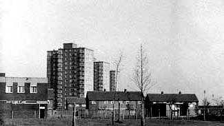 Elsinore Heights, Halewood, 1976.

📷 - Knowsley Archives archives.knowsley.gov.uk/halewood/galle…