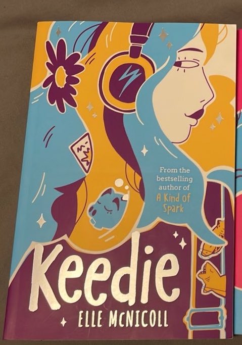 on another note, i finished keedie after school today. oh my word it was amazing. i read a majority on the coach yesterday and i fell in love eeekk i can see myself in keedie’s thoughts so much as a neurodivergent person and aarghh keedies my fav character in the akos universe 😋