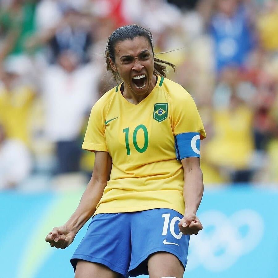 MARTA ANNOUNCES INTERNATIONAL RETIREMENT 🇧🇷 Per @CNNBrasil, Marta will call time on her international career at the end of 2024. The Brazilian has 175 caps and 116 goals to date, but her legacy and impact in her home nation go far beyond the pitch. A true legend of the game.❤️