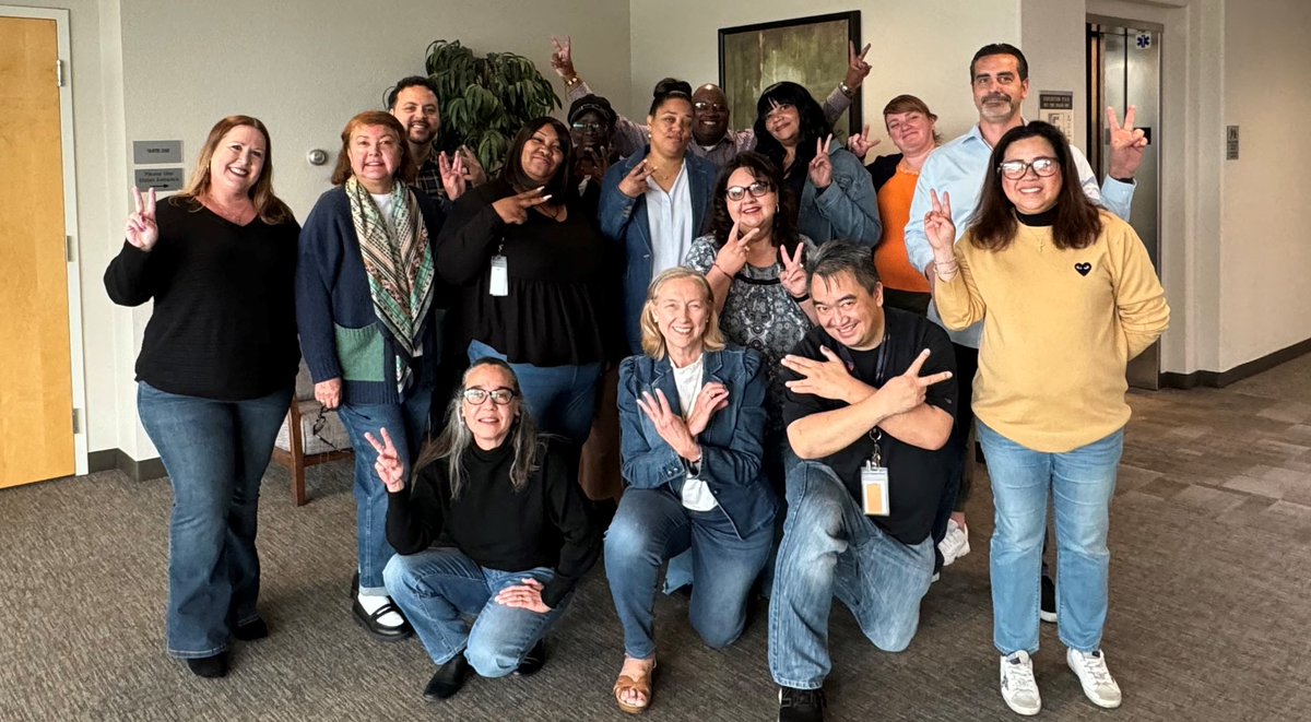 ContraCostaEHSD's tweet photo. 👖On Wednesdays We Wear Denim👖
In solidarity with sexual assault survivors, EHSD staff members joined millions across the globe in wearing denim. Yesterday, April 24th was officially #DenimDay, while the entire month is also dedicated to #SexualAssaultAwarenessandPrevention. https://t.co/qrN1TYZz3K