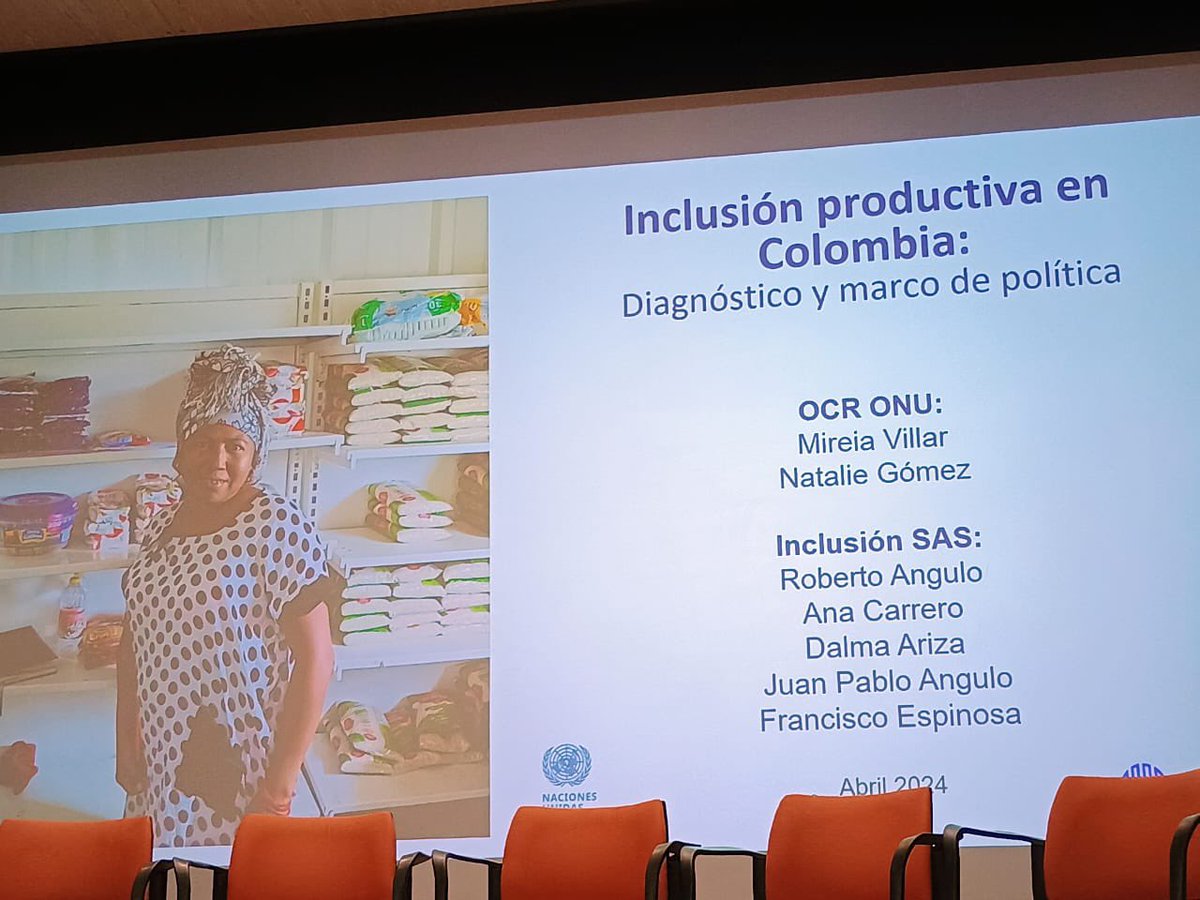 Presentando en el foro de economia popular documento de <a href="/onucolombia/">ONU Colombia 🇺🇳</a> con <a href="/InclusionSas/">Inclusión SAS</a> sobre inclusión productiva y el potencial de los micronegocios <a href="/MisionColOCDE/">Misión Permanente de Colombia ante la OCDE</a> <a href="/DNP_Colombia/">Departamento Nacional de Planeación</a>