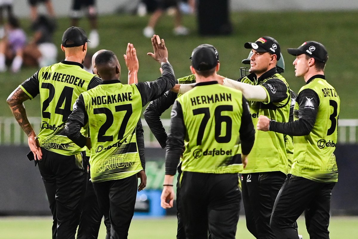 HollywoodBets Dolphins win by 5 wickets

Not the results we were looking for this evening at Hollywoodbets Kingsmead⚔️

Thank you to all our Warrior supporters for their support thus far💚

#WozaNawe #BePartOfIt
#TheWarriorWay #DafabetWarriors