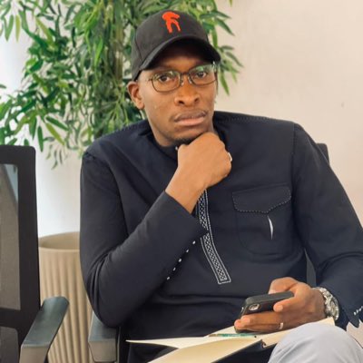 MzeeHAIDARA's tweet photo. #NouvellePhotoDeProfil https://t.co/YHpUkxpnZa