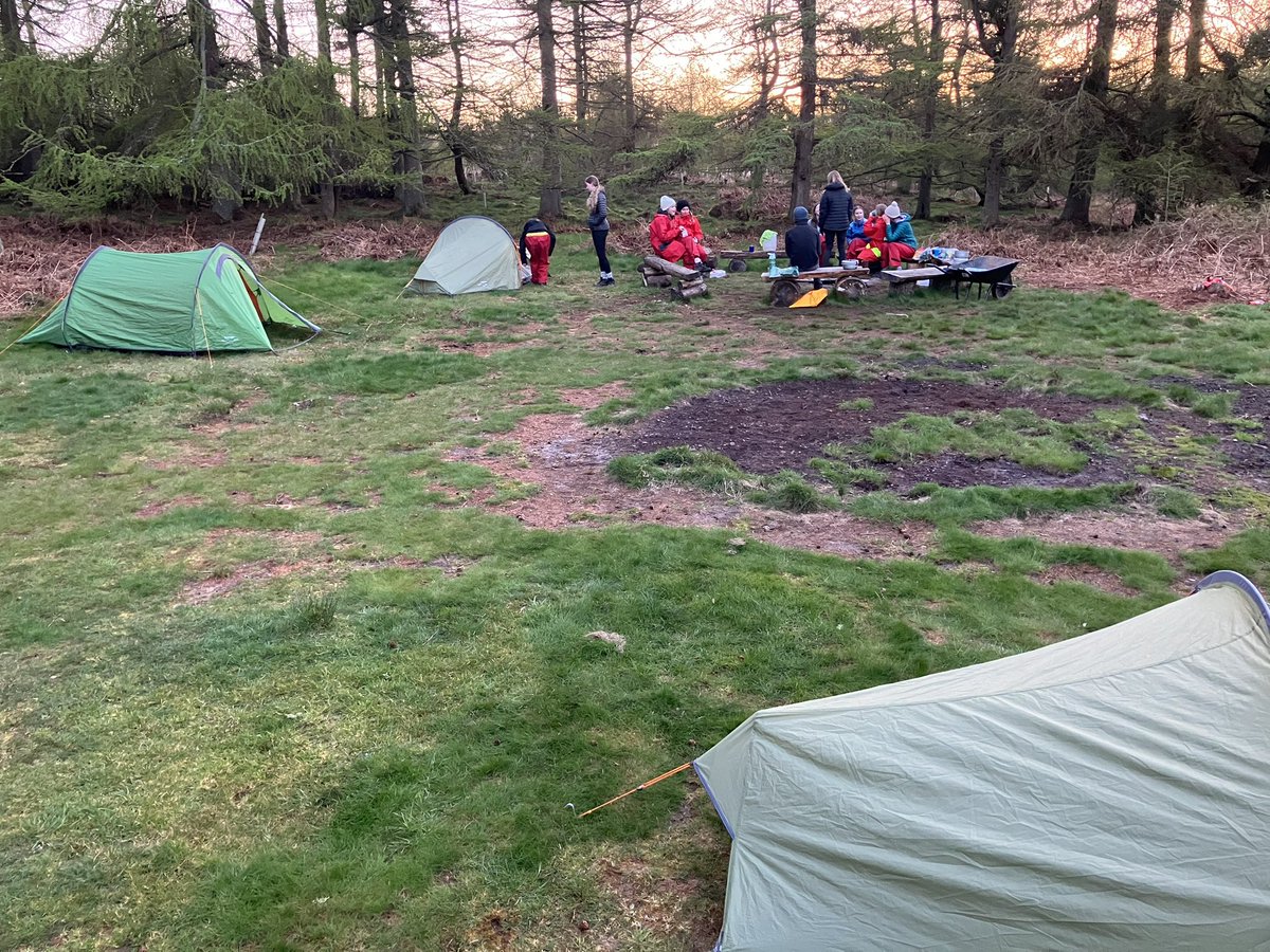 Campsite sorted ✔️ Dinner sorted ✔️ Happy campers on their DofE Bronze Practice expedition ✔️ @knoxacademy @DofEScotland