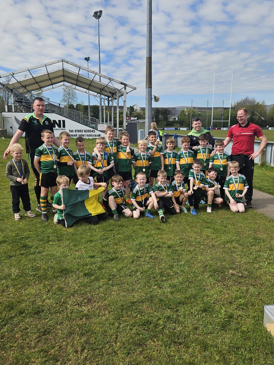bryansfordgaa's tweet photo. Bryansford under8s won all 10 games last Sunday at tournament in @Naomhbridclg Belfast.
Huge thank you to St Brigid's for the invite 💚💛 https://t.co/Vy52eZ4jnS