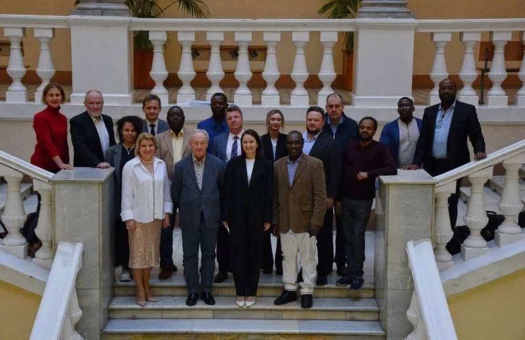russie92851's tweet photo. _INFOS D’ACTUALITÉ 🇨🇩 🇷🇺 _

Au cours du deuxième forum international des journalistes de Russie et d'Afrique (dédié à l'anniversaire de la signature du Mémorandum sur la coopération en matière d'information) qui s’est tenu en date du 18/04/2024 à l’Université d’Etat de Lomonosov https://t.co/881B1TruCD