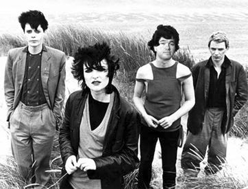 NEXT WEEKS FEATURED ARTIST IS SIOUXSIE & THE BANSHEES!
WOT! SHOULD @Lichardlatto PLAY BY THEM ON @stereoundergrnd ??
#siouxsieandthebanshees #StereoUnderground