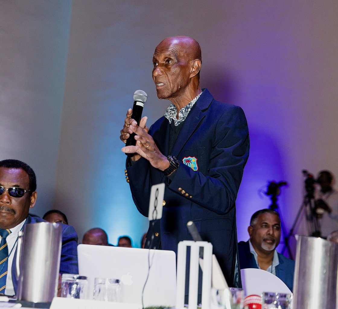The first session of the CARICOM Cricket Conference drew to a close after an engaging morning. The session featured a dynamic leadership panel with interactive contributions from cricket luminaries in the audience. #WICricket