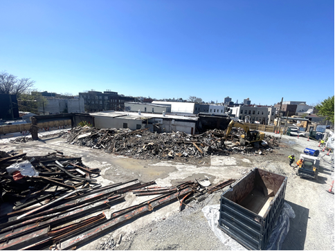 What a difference a week can make here at the Wolff-Alport Chemical Co. Superfund site in Ridgewood, NY! Make sure to sign up for the site’s mailing list to receive monthly updates on cleanup progress and upcoming community involvement opportunities: epa.gov/superfund/wolf…