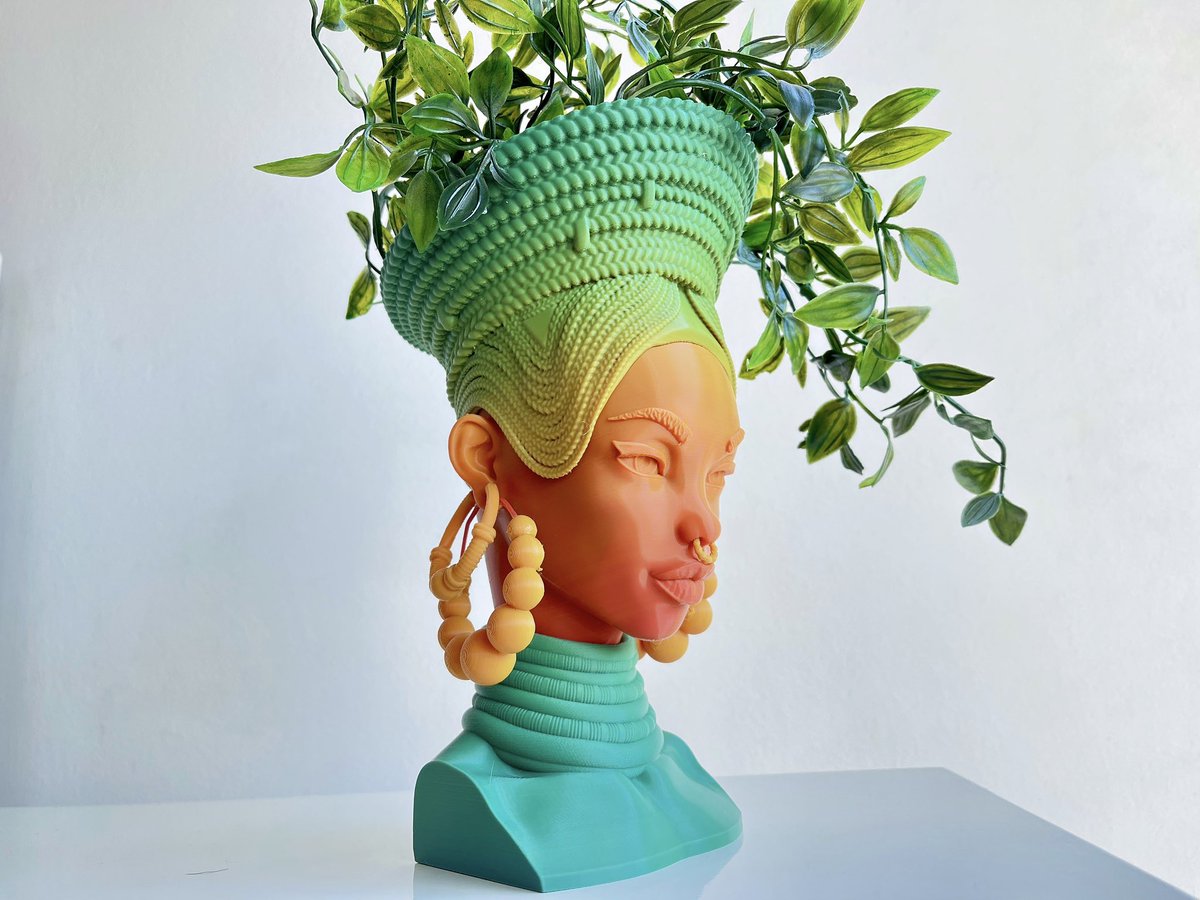 Use coupon code 🎫OASIS3DLAB20 And get 20% on all designs 👉only for one day 👸 AFRICA QUEEN FLOWER POT ➡️ 3D model: cults3d.com/:1669731 💡 Designed by @oasis3dlab @cults3d #3dPrinting