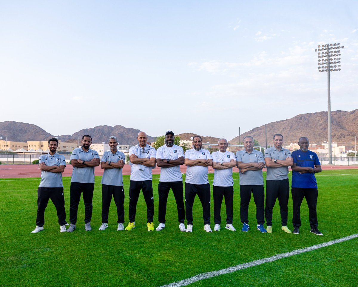 mjmj101's tweet photo. ألف مبروك تأهل براعم العلا إلى الدوري الممتاز لكرة القدم 🐆⚽
وأبارك للطاقم الإداري والفني والطبي كافة على جهودهم الجبارة في تحقيق هذا الإنجاز المهم..
أخص بذلك قائد الكتيبة وربّانها الكابتن المُلهم
المدرب عبدالله الشريف @mNF5jmvKKZlUOwK
ومساعده الكابتن سلطان اللقماني
والكابتن والمُعد البدني المُبهر محمد الأحمدي @anyway18 للأمانة محترف بمعنى الكلمة ومكسب حقيقي للاعبين.. 

#نحن_العلا
#نادي_العلا
#العلا