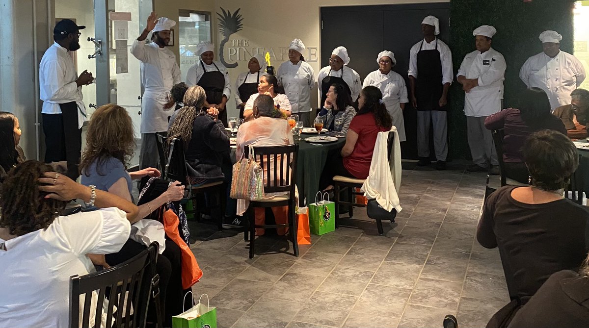 Thanks to Director Moody and the ⁦@durhamtech⁩ culinary and hospitality students for the lunch celebrating our Administrative Professionals at the College. A great meal and event worthy of the contribution of our administrative professionals. #DoGreatThings