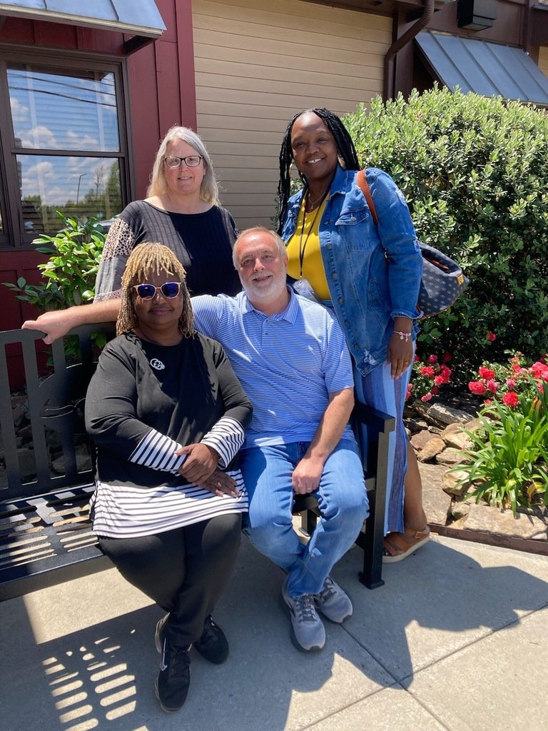 💙 In celebration of Administrative Assistants Day, our dedicated front office staff enjoyed a duty-free lunch off campus today!  They help our building run smoothly every day and never hesitate to any task that needs to be completed.

#BeTheBestYOU
#NEMS
#4theT