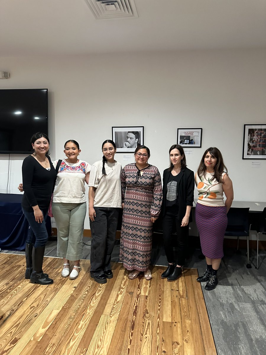 UTSA_CEDISH's tweet image. Thank you to everyone who joined our enlightening roundtable! Together, we explored the vital work of local scholars and archivists in preserving cultural heritage. Your presence made the discussion insightful and impactful. Thank you for your support! 
#PublicDigitalHumanities