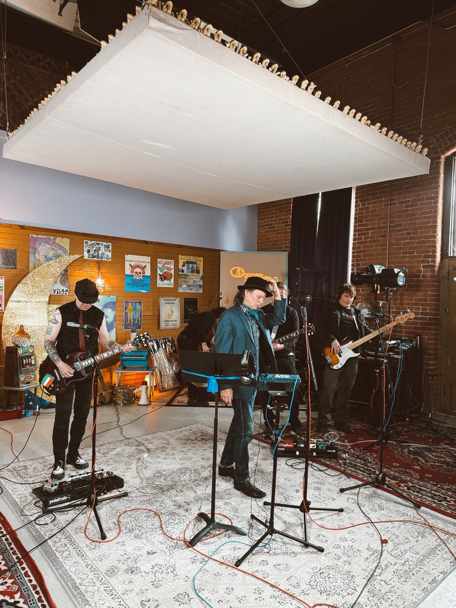 Rhode Island PBS (@rhodeislandpbs) on Twitter photo Ocean State Sessions is back in the studio for another season! π΅ To watch previous seasons of Ocean State Sessions, click here: bit.ly/3Qm1F34
Featured bands: Paper Moon Jazz & Hope Anchor
Location: <a href="/bignicestudio/">Big Nice Studio</a>
πΈ Photos: Allison Magnus (Rhode Island PBS) Ocean State Sessions is back in the studio for another season! π΅ To watch previous seasons of Ocean State Sessions, click here: bit.ly/3Qm1F34
Featured bands: Paper Moon Jazz & Hope Anchor
Location: <a href="/bignicestudio/">Big Nice Studio</a>
πΈ Photos: Allison Magnus (Rhode Island PBS)