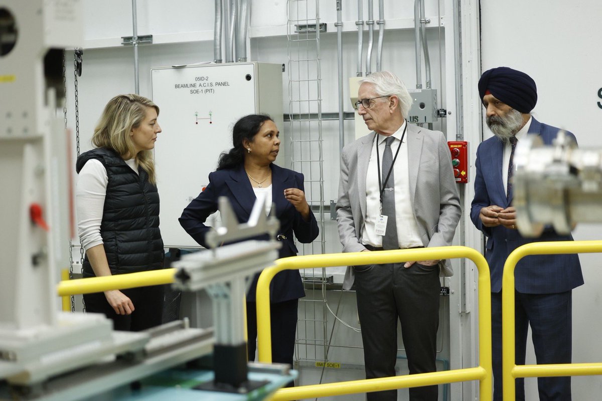 The question is not whether EVs are the future, it’s where they will be built. Canada is a reliable partner with world-class research expertise in EV technology @CanLightSource @usask in SK. That’s why I was thrilled to announce an additional $83.5M to fuel their future.