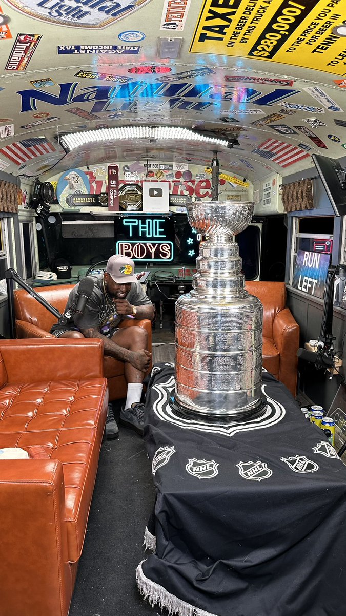 Thank you, @NHL for trusting the mule with the @StanleyCup