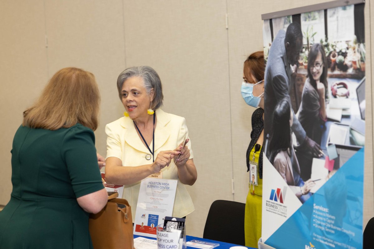 The Office of Commissioner Rodney Ellis partnered with Precinct Two Commissioner Adrian Garcia to host the Harris County Government Procurement Breakfast Forum. This event allowed minority- and women-owned business owners to learn from industry leaders and network.