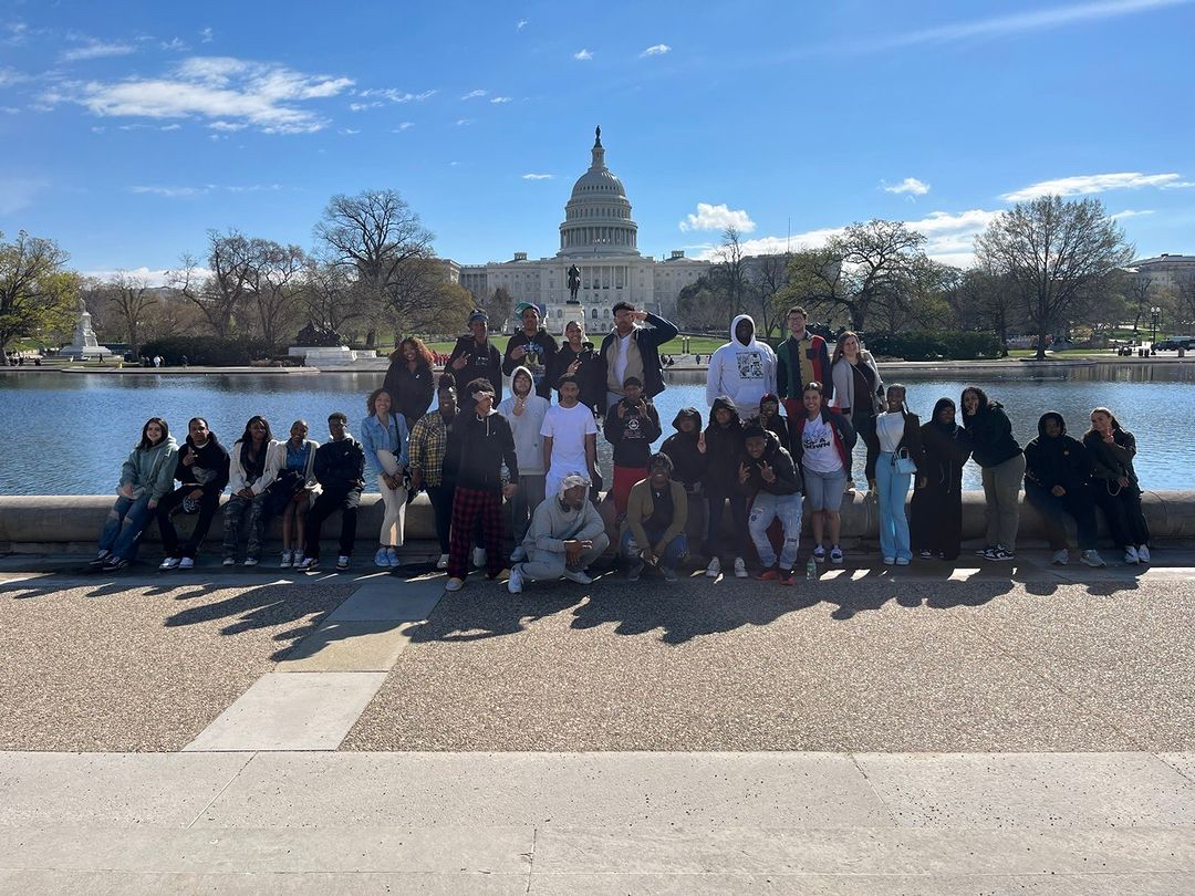 mass4charters's tweet photo. Learning doesn't stop at the classroom door! MA charter public schools prioritize experiential learning, field trips, and multicultural programming. Witness education in action! #EdThatAddsUp https://t.co/OF2CXYsu7C