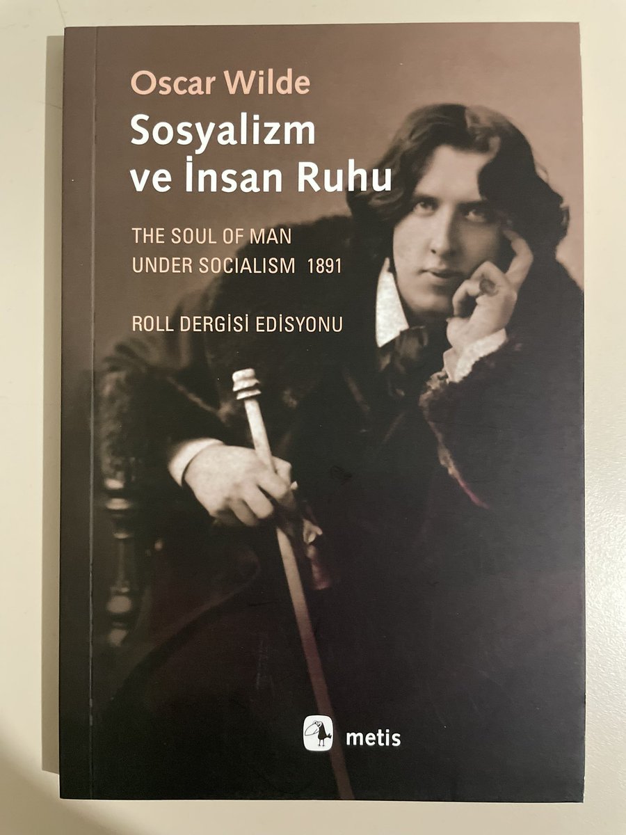 Son zamanlarda okuduğum en nadide seçkilerden. Yürekten tavsiye ederim.