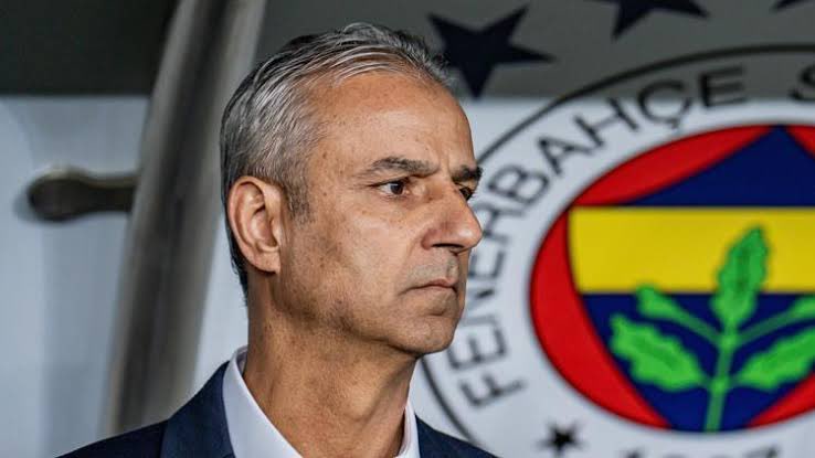 İsmail Kartal, oyuncularına seslendi: Size ihtiyacım var. Haber linki: 12numara.com.tr/futbol/ismail-…