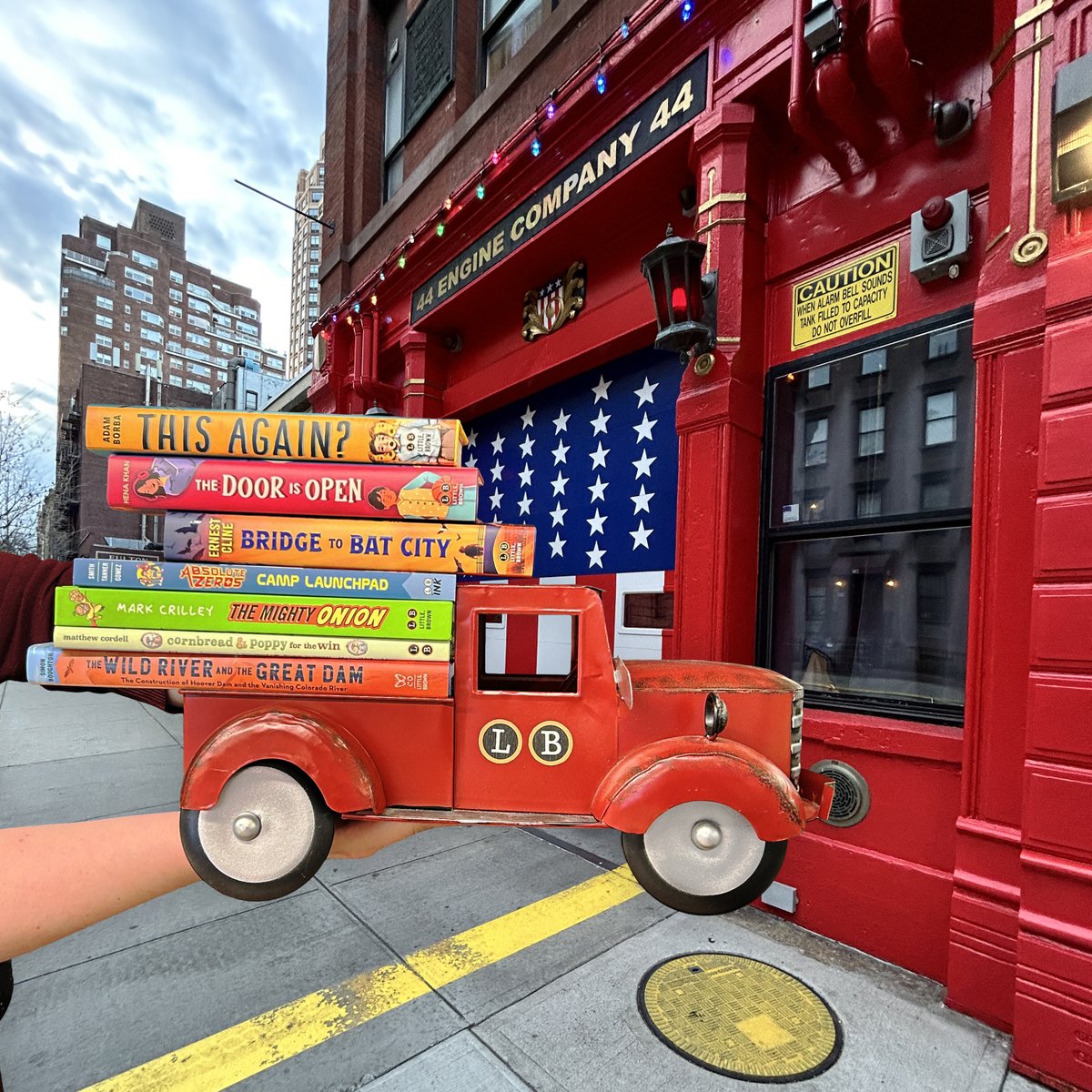 #GIVEAWAY 🛻📚 The LBYR book truck was on a drive through the neighborhood when we came across this striking fire station! Do you know where we are? Head over to IG to comment your guess for a chance to win a book of your choice off the back of the truck: instagram.com/p/C6Mm2xiAbkY/