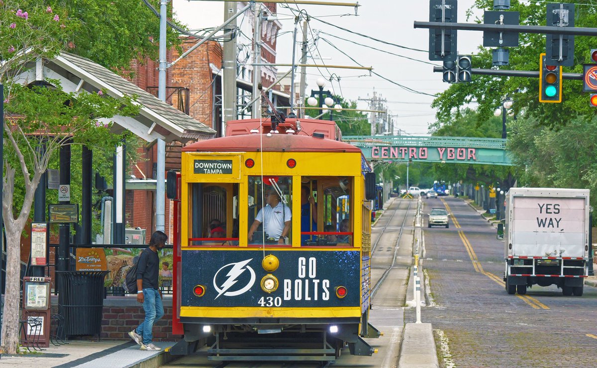 TampaStreetcar's tweet image. Will the #Bolts win? YES WAY.

GO BOLTS! ⚡⚡#BeTheThunder