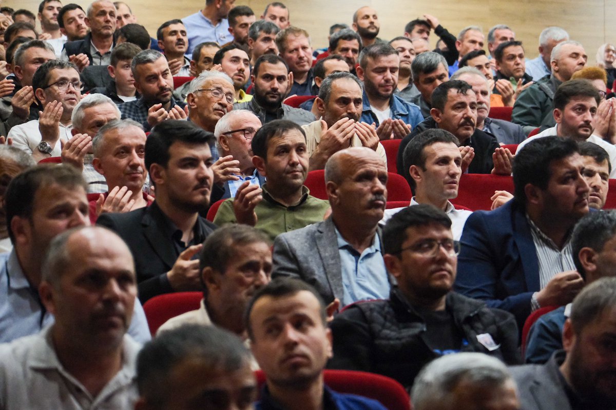 Bugün Gebze'de düzenlenen Şehit Jandarma Uzman Çavuş Süleyman Kul ve Şehitleri Anma Etkinliği'ndeydim. 

Vatanı uğruna canını veren tüm kahramanlarımızı, bir kez daha rahmet ve saygıyla anıyorum. 🇹🇷