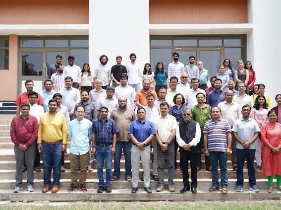 Had nearly 2 hr long engaging session with 150+ scientists, faculty n students of @iiserbhopal on India's STI Ecosystem capturing recent major progress, important initiatives, Policy interventions n way forward. @karandi65 @IndiaDST @dasgobardhan @PKumarIISERB