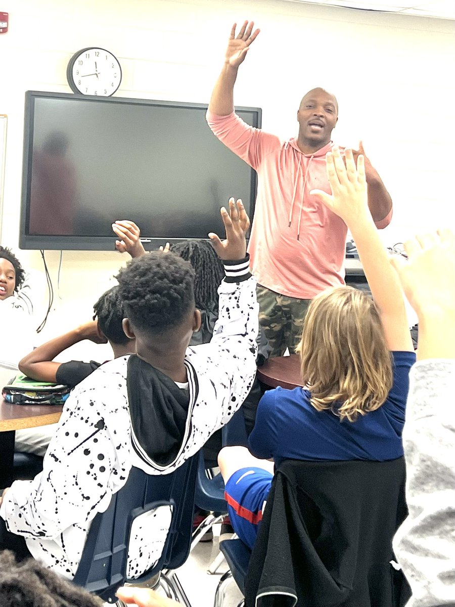 terrance_tuck's tweet image. Everyman has been given an assignment by God. Our steps are ordered! Your gift is in your passion, the Passion is energy to propel you to your purpose. I thank God every day for allowing me the opportunity to wake up and fulfill my purpose in life. #TuckProject #Mentoring #Kings