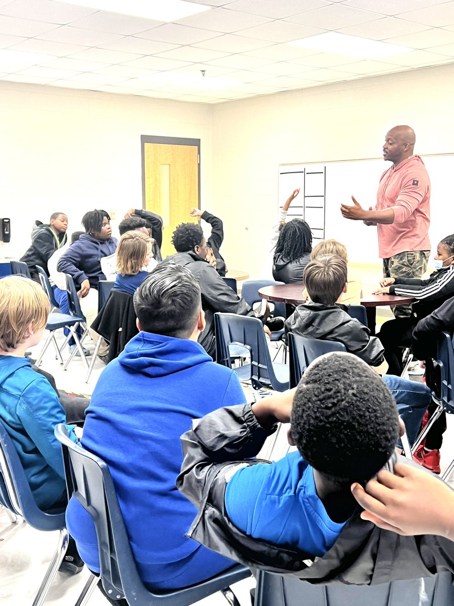 terrance_tuck's tweet image. Everyman has been given an assignment by God. Our steps are ordered! Your gift is in your passion, the Passion is energy to propel you to your purpose. I thank God every day for allowing me the opportunity to wake up and fulfill my purpose in life. #TuckProject #Mentoring #Kings