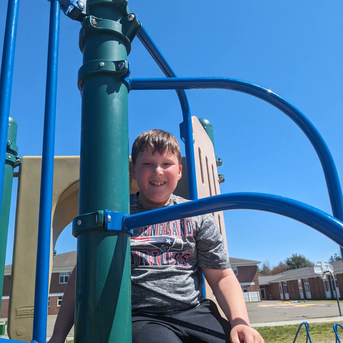 Mrs. Bennett tweet media