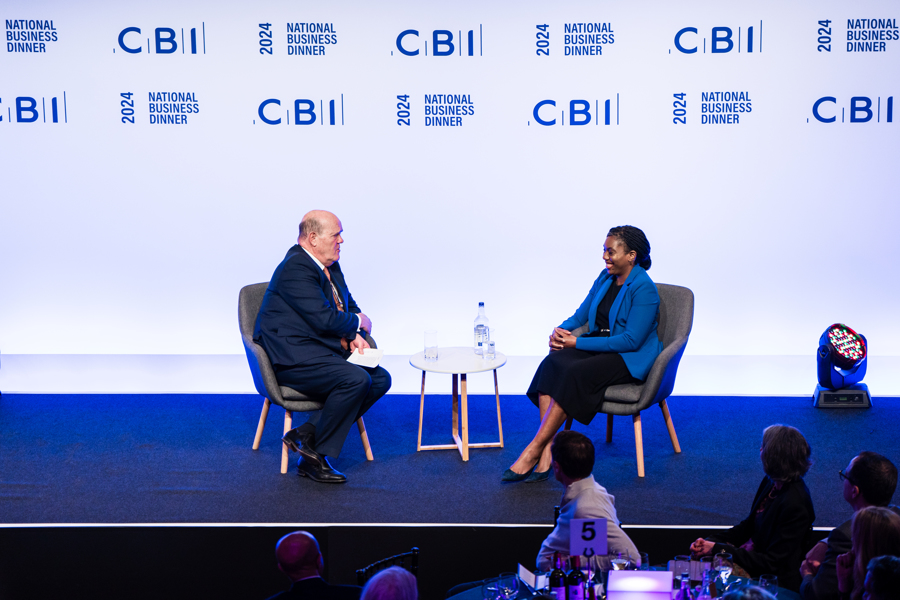 .@PresidentCBI Rupert Soames sat down with @biztradegovuk Secretary @KemiBadenoch at the CBI National dinner to discuss what businesses expect to see over the next four years from the new post-Brexit trading arrangements. #CBIDINNER24