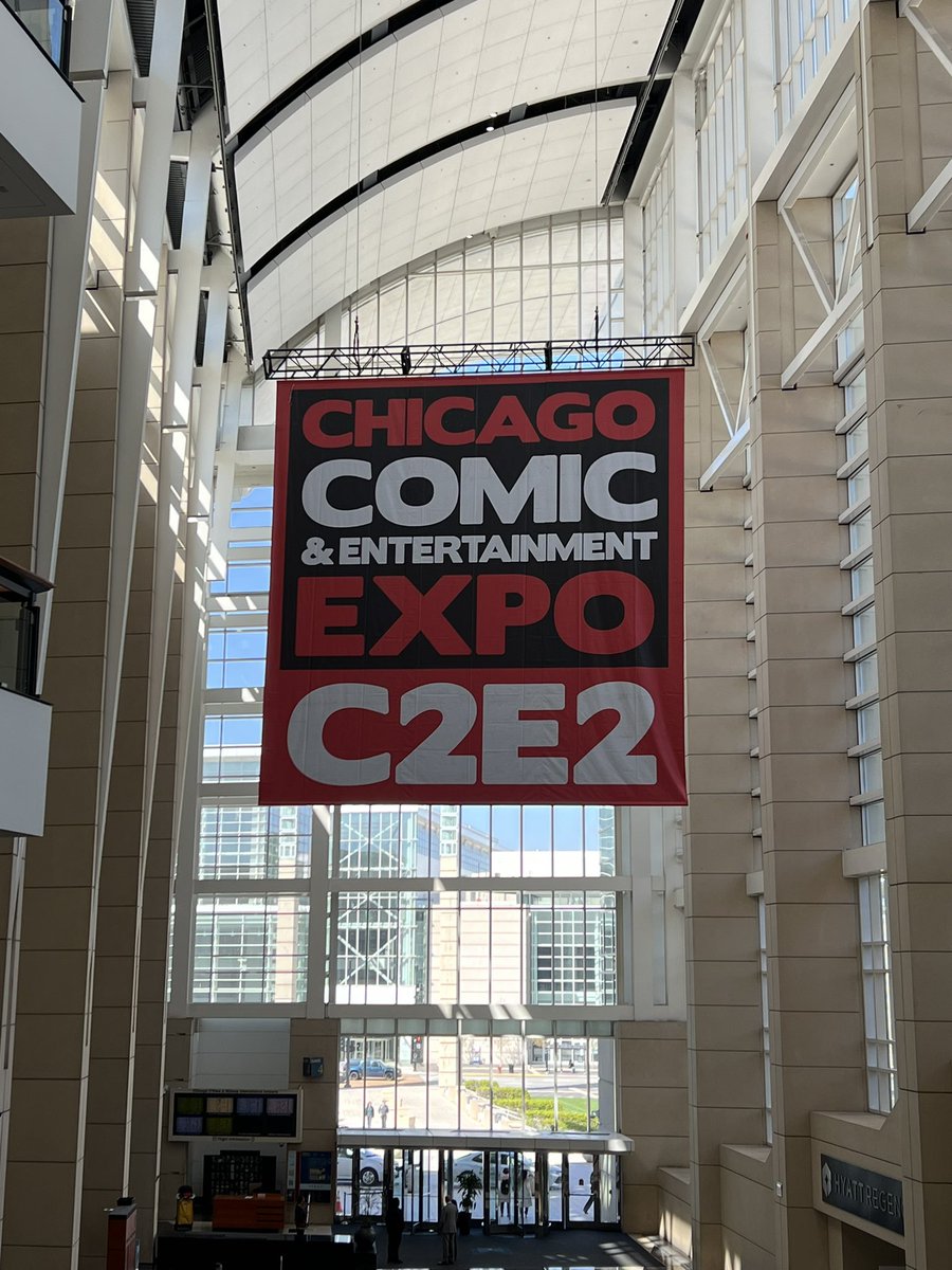 HarebrainedInc's tweet image. Come find me this weekend. Booth 1383- this is my first time bringing a lot of Chicago merch🤞🏽