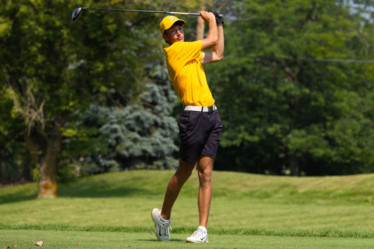 Congratulations to @ValpoMG, who had three all-conference players place in the top five in the @mvcsports conference championship out of a fifty-player field: Caleb VanArragon ’23, ’24 M.S., Anthony Delisanti ’25, and Adam Melliere ’27 🎉 Get the recap at bit.ly/ValpoGolf-MVC24!