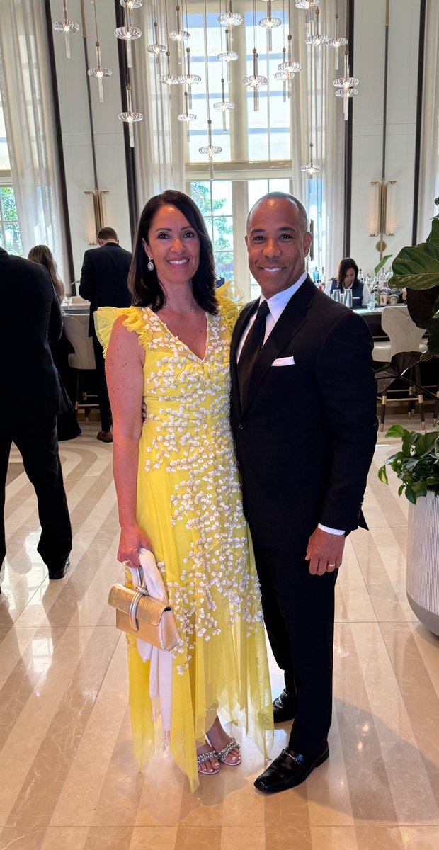 Great day in Detroit🏈                     

Dreams do come true, the NFL draft!                            

We ❤️ our city!                             

<a href="/hnuckollsLEAD/">Heather Nuckolls EdS</a>⁩ is my #ROCKETDREAMMATE 
#1 Pick
First Ballot Hall of Fame Teammate