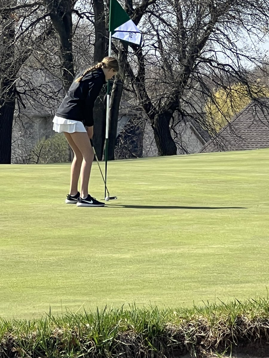 Great day for golf! Girls golf is play the NWSC Midseason at Majestic Oaks.
