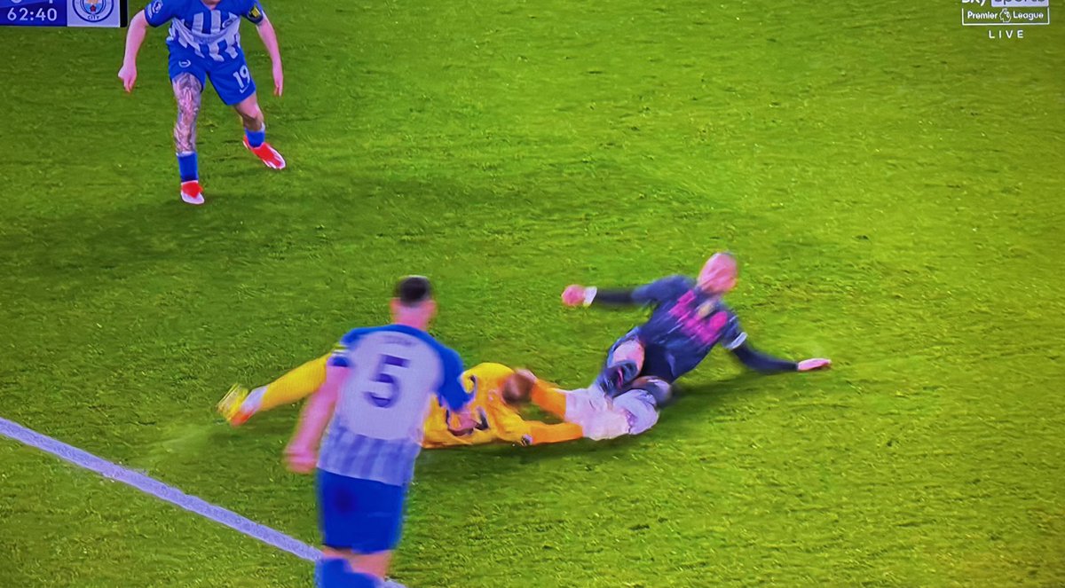 Updates notes: leaving the ground and double footing the keeper with force is now allowed in football. Ok. 

#bhamci #mcfc #bhafc