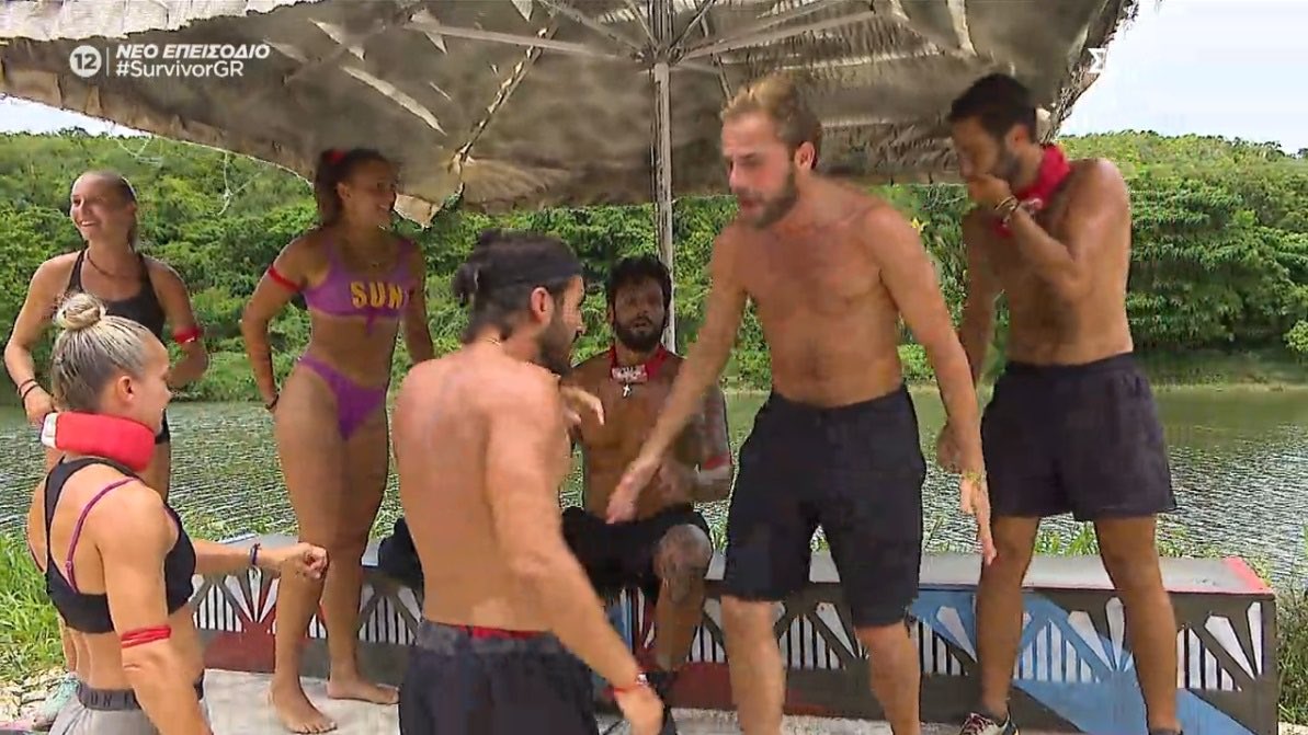 KateSamiotou's tweet image. Mόνο ο #jameskafetzis 
σας έβαζε όλους στη θέση σας και δεν βγάζατε κιχ
Ηπαρμένοι κόκκινοι🤮
#survivorGR