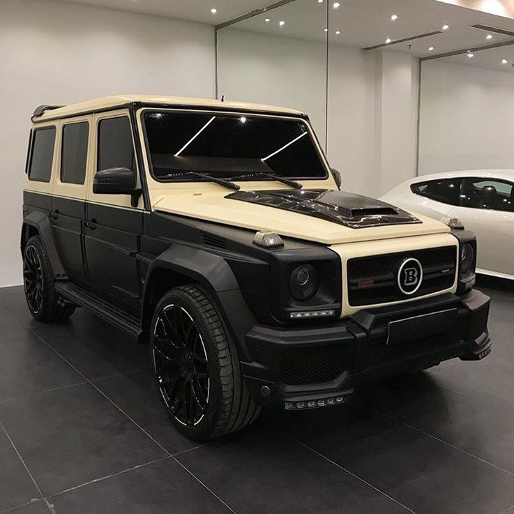 two-toned on the Brabus 😛