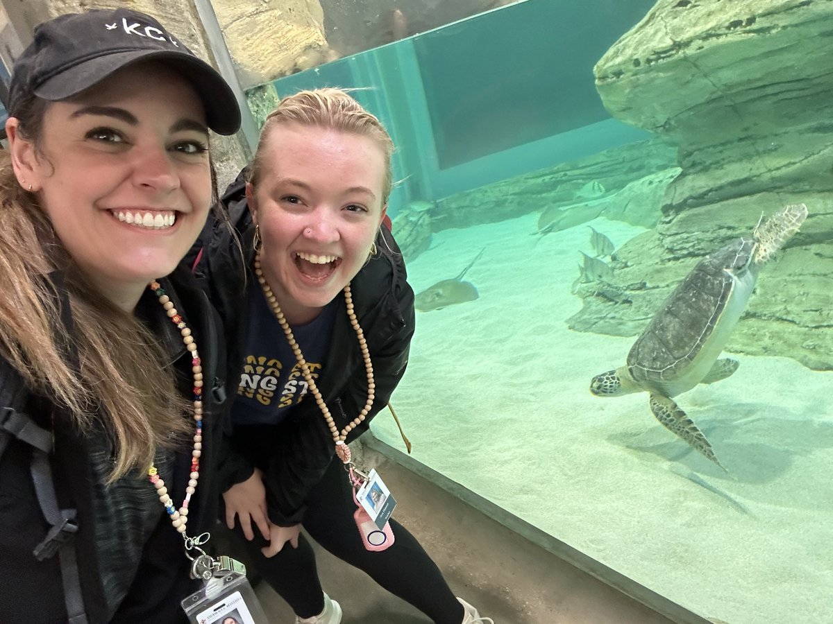 Mrs_Stallbaumer's tweet image. Loved taking my #SMSDrookieoftheYear24 on her first field trip as a teacher! So proud of you 😘@MsHauserin2nd