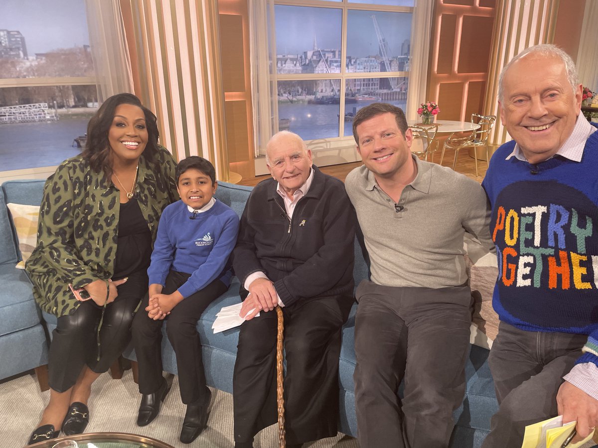 V proud of my dear 91 year old dad who was the 2023 winner of poetrytogether.com. Here he is on ITVs This Morning in January with fellow winner Avi of Buckingham Primary School and his new friend @GylesB1 they caught up recently at the launch of the 2024 competition :-)