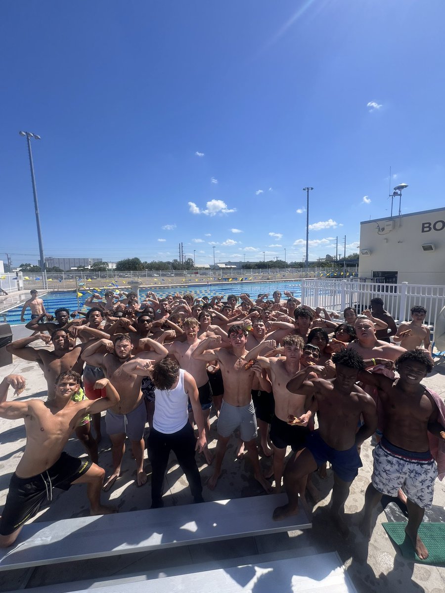 BocaRatonFB's tweet photo. Just finished winter workouts &amp; can’t wait to start spring ball! Is there any better way to celebrate than the pool &amp; pizza! https://t.co/UH09FXqqgC