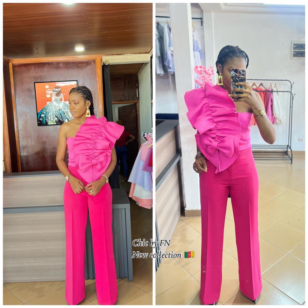 chic_by_fn's tweet photo. 🥹 𝓝𝓸𝓾𝓿𝓮𝓵𝓵𝓮 𝓒𝓸𝓵𝓵𝓮𝓬𝓽𝓲𝓸𝓷: Top DIVA
Disponible en taille XS , s , L , M , Xl et 2xl
Top Diva :8000F
Ensemble avec pantalon 20000F
Ensemble avec culotte 18000 F
Whatsapp 657851244
#Modechic #Tendance #nouvellecollection #Hautecouture #Chicbyfn #lareinedumickey https://t.co/Yu0PoCB8w8