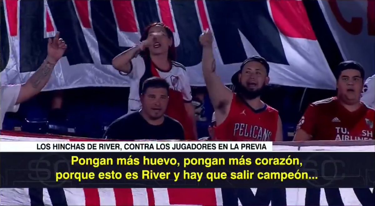 Pelicans_Arg's tweet photo. Un tipo con la camiseta de los Pelicans en la tribuna de River en Paraguay por Libertadores.

Out of context TOTAL. https://t.co/pOoJpZjxzA