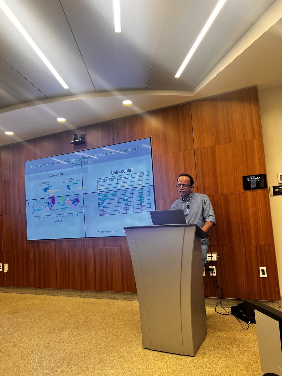 Got to share insights from the projects at the Surgery Research Grand Rounds! @UMJMHSurgery Discussed models & data on alcoholic pancreatitis, immunosuppression, and ECM in the hallmarks of #PancreaticCancer Inspired by the enthusiasm & engagement of many surgery residents 🎓🔬👏