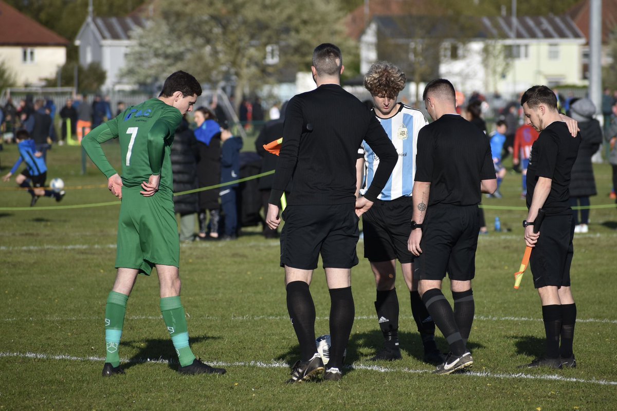 Paul Moran tweet media